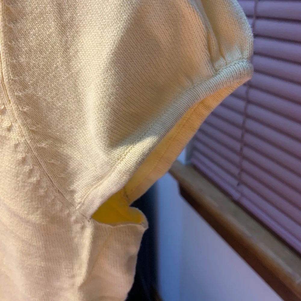 Vintage beaded sweater - Picture 3 of 5